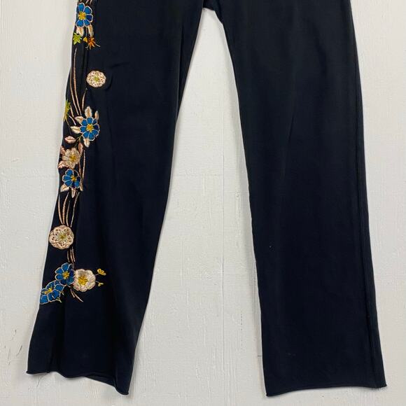 Lucky Brand Women's VTG Y2K Black Floral Embroidered Boho Sweatpants Medium - Picture 3 of 12